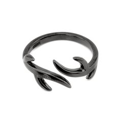 Серебряное кольцо покрытое чорным родием K11934, уточнюйте