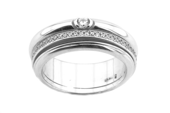 Серебряное кольцо с фианитами СК11048, уточнюйте