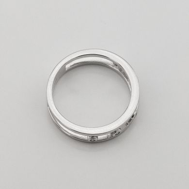Серебряное кольцо с фианитами k111601, уточнюйте