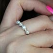 Серебряное кольцо "Pearls", 15