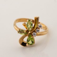 Золотое кольцо с хризолитами и фианитами 11600chr, 18,5 размер, уточнюйте