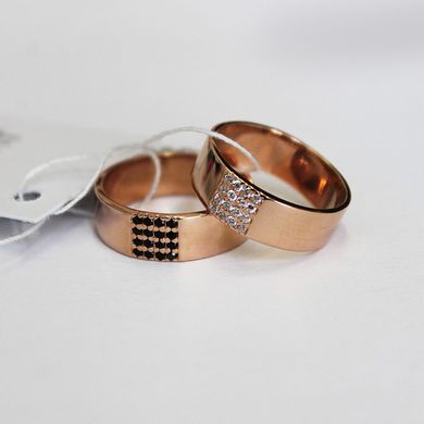 Фото Позолоченное обручальное кольцо с фианитами 5602b