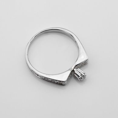 Серебряное кольцо с фианитами 11430-4, уточнюйте