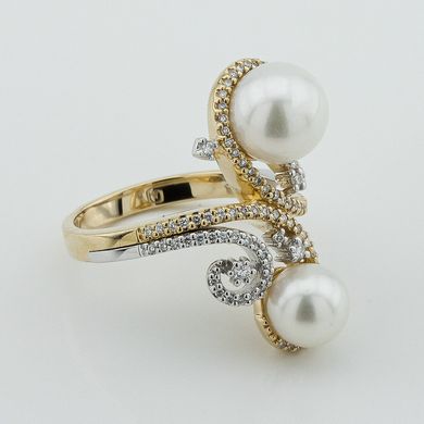 Фото Золота каблучка з перлами і діамантами
