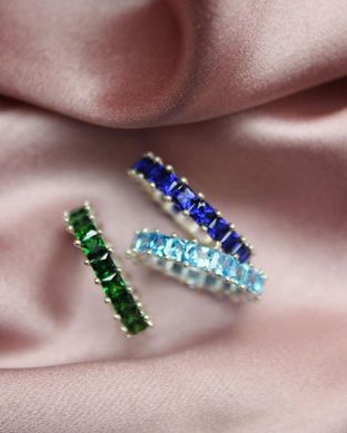 Серебряное кольцо с фианитами "Luxurious Emerald", уточнюйте, Зеленый