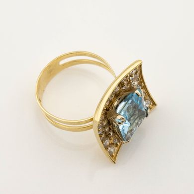 Золотое кольцо с топазом и фианитами 11125top, 19 размер, уточнюйте