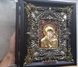 Зображення Ікона Казанська Божа Матір в кіоті з дерева