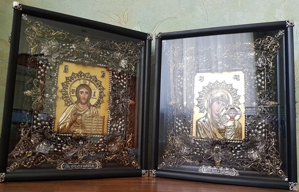 Фото Вінчальна пара ікон Господа Ісуса Христа і Божої Матері Казанської з сухозлітним золотом