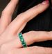 Серебряное кольцо "Emerald stones in a circle", 15, Зеленый