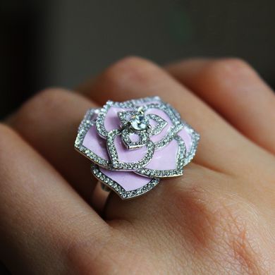 Фото Серебряное кольцо "Rose B"