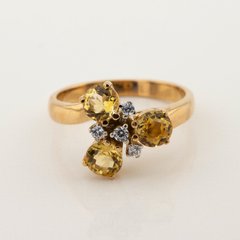 Золотое кольцо с цитринами и фианитами 11002бcitr, 18,5 размер, уточнюйте