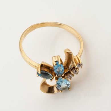 Золотое кольцо с топазами и фианитами 11600top-1, 18,5 размер, уточнюйте