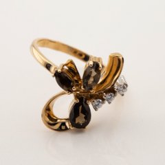Золотое кольцо с дымчатым кварцем и фианитами 11600sq, 18,5 размер, уточнюйте