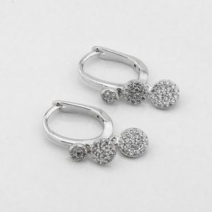 Серебряные серьги с фианитами c121608